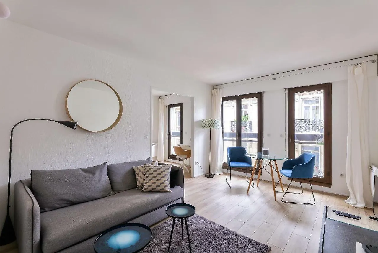 Arc De Triomphe Champs Elysees - Wagram Apartment Paris